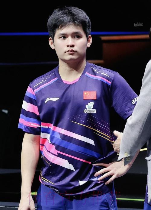 国乒最新行程！林诗栋连轴转，王曼昱陈幸同回国，戴口罩太低调